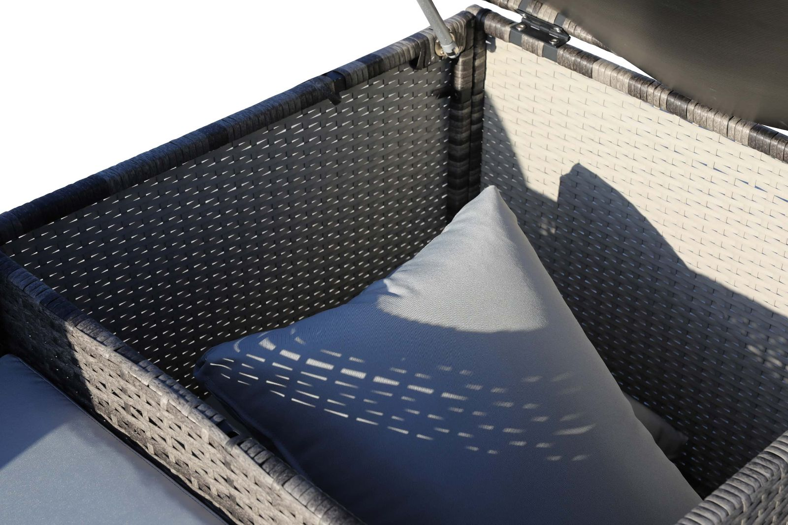 Clearance Los Angeles Fontana, CA (Pickup only) 3-7 Piece Outdoor Sofa